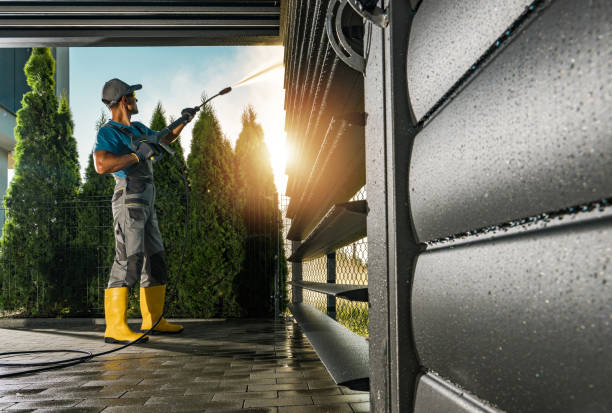 Best Rust Removal  in Presque Isle, ME
